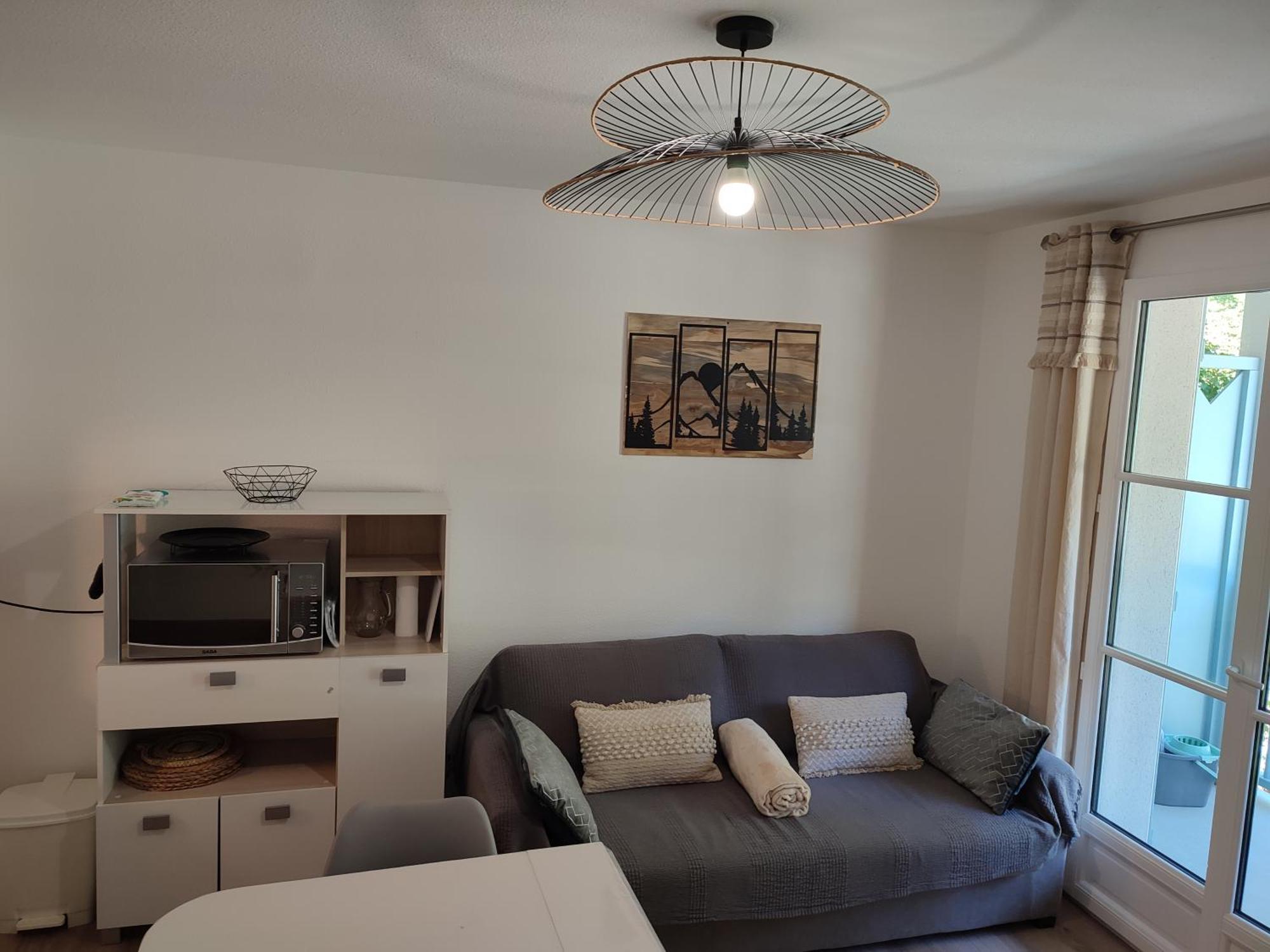 Charmant Appartement 4 Pers,Vue Montagne Avec Parking Prive Et Balcon كوتيريه المظهر الخارجي الصورة
